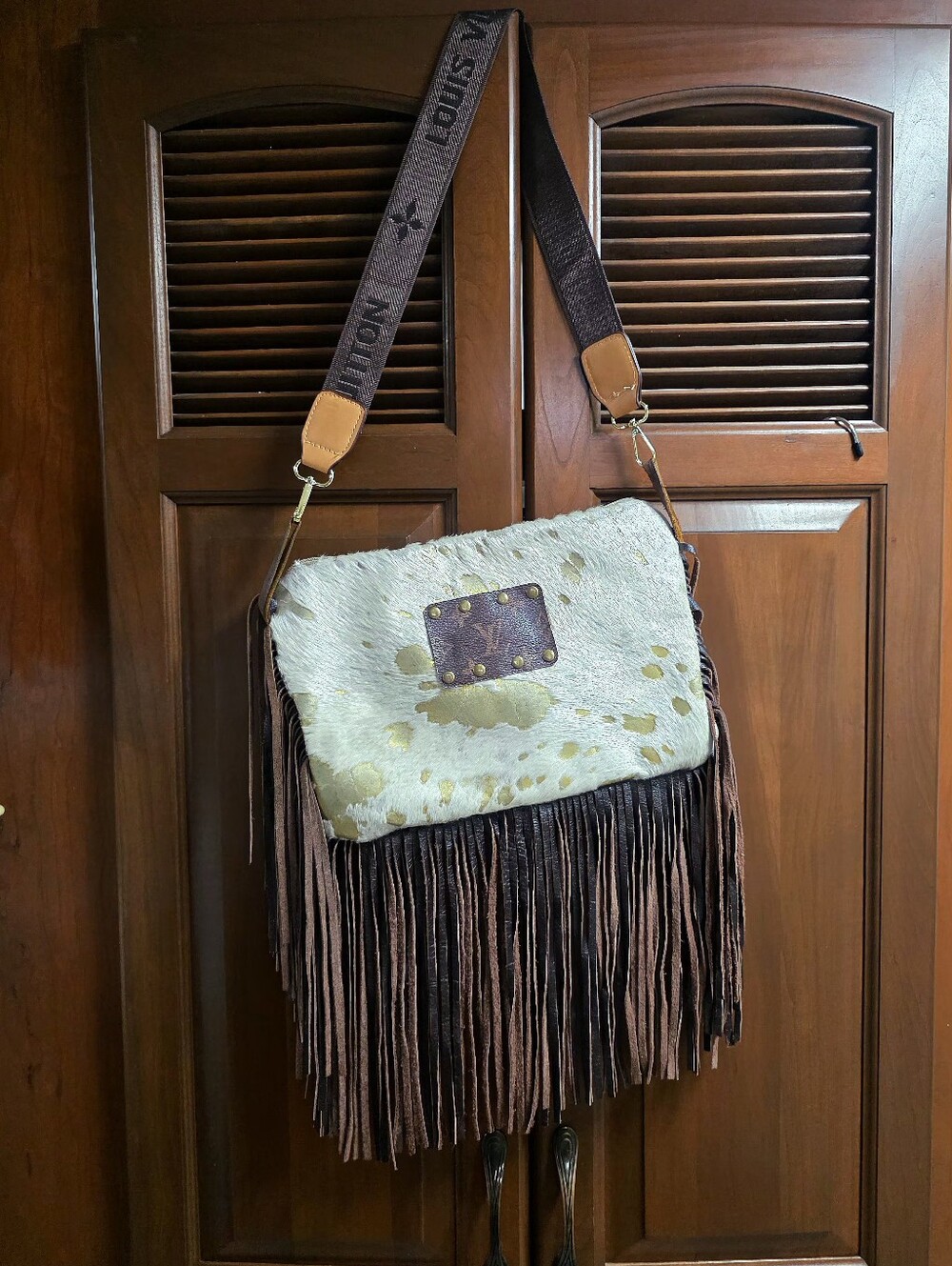 Keep It Gypsy Leather Cowhide Fringe Bag/Purse Gold & Cream Color